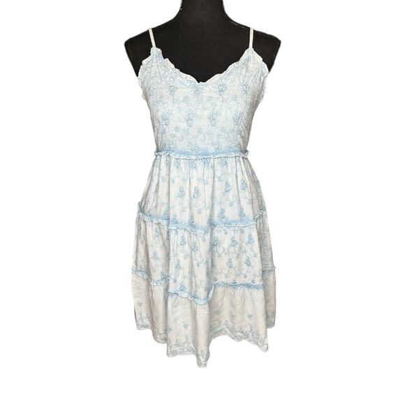 Jessica Simpson NWT Embroidered Mini Dress Sz M Floral Smocked Rayon Fairycore - Picture 1 of 8